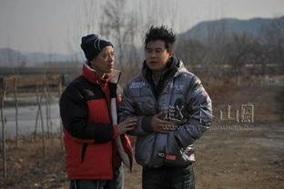 乡村爱情故事吃饭视频,温馨聚餐，邻里情谊浓